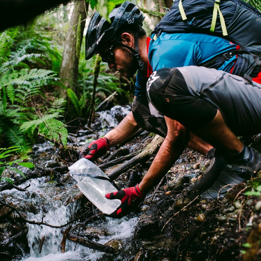 camper filtering water