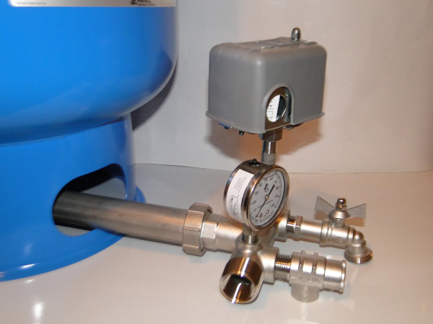 Well-X-Trol vs Flexcon vs Water Worker: Which Well Pressure Tank Brand Should You Buy?